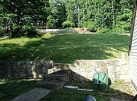 2nd image of 1520 Byng Dr