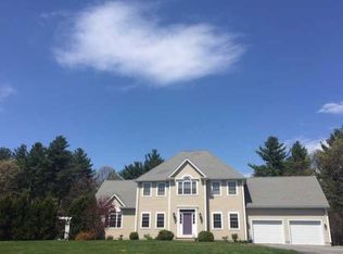 7 Cobblestone Ln, Douglas, MA 01516