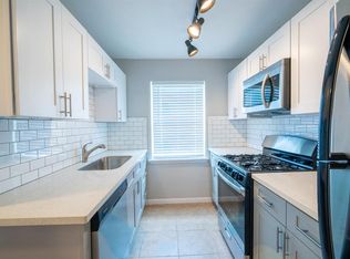 2501 Delano St #16, Houston, TX 77004