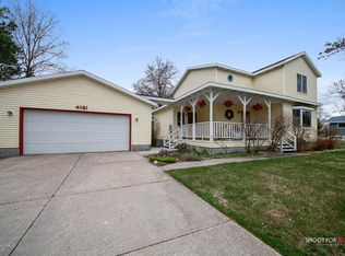 4061 S Sheridan Rd, Muskegon, MI 49444