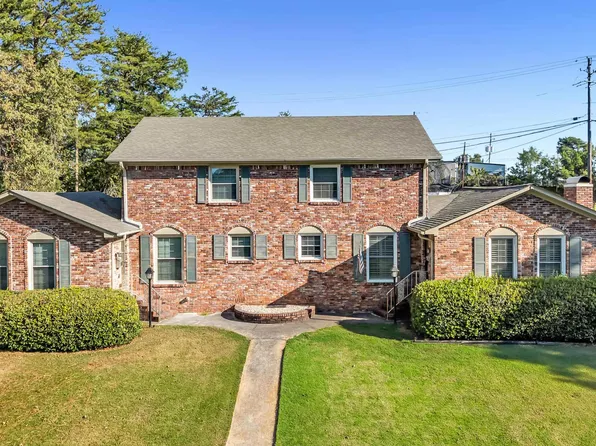 1867 Valgreen Ln #8, Birmingham, AL 35226