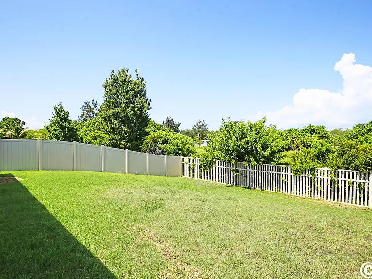 5018 Inshore Landing Dr — Photo 28