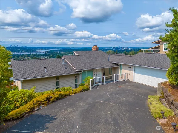 4551 135th Avenue SE, Bellevue, WA 98006
