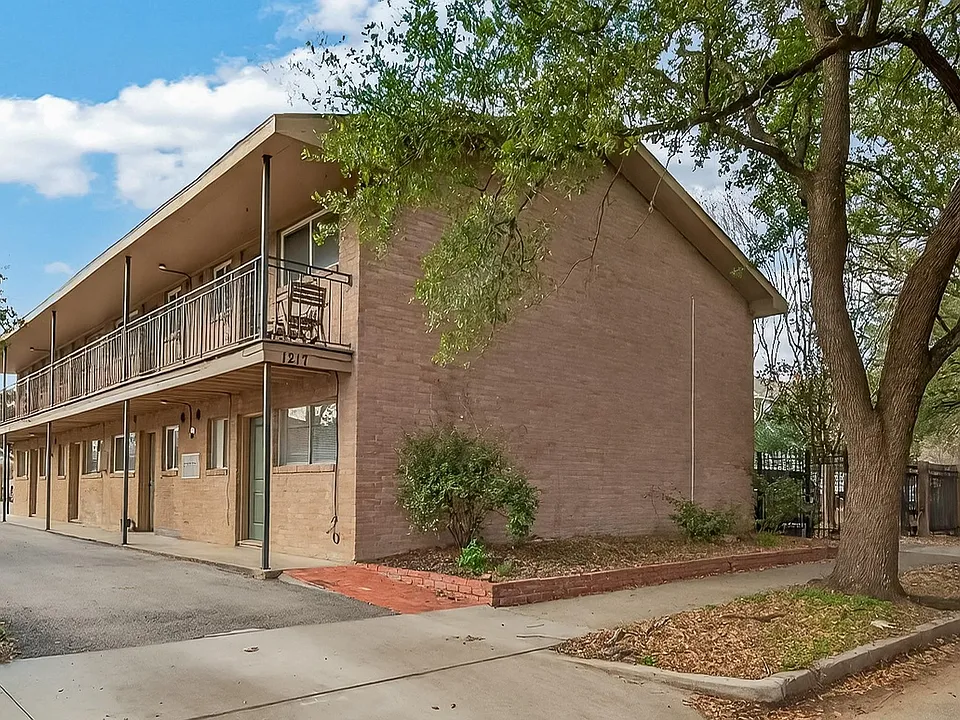 1217 Heights Blvd #6