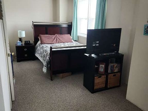 5th image of 59 Pearl St #10978267