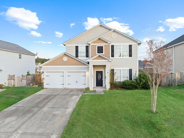 302 Mossy Wood Rd, Summerville, SC 29483