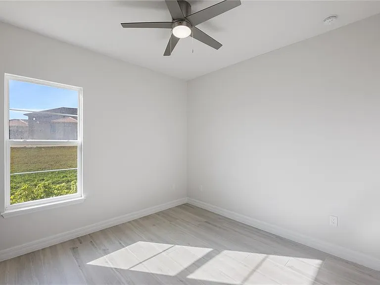 208 Snowy Orchid Way — Photo 27