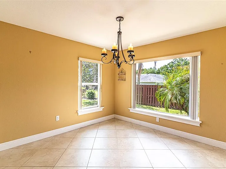 3715 Sebring Pkwy — Photo 7