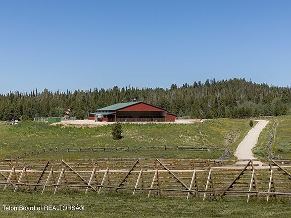 5th image of 50 Summit Rd