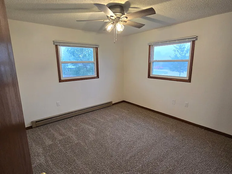 616 S Clinton St #3 — Photo 5