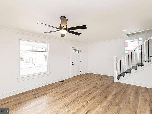 4th image of 355 National Ave