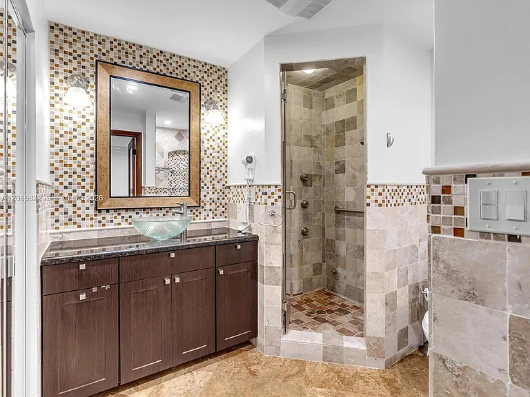 7457 SW 112th Pl — Photo 25