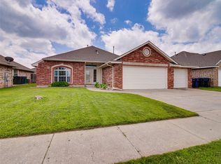 516 SW 157th St, Oklahoma City, OK 73170