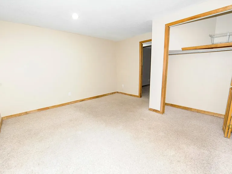1956 S Oswego Way — Photo 11