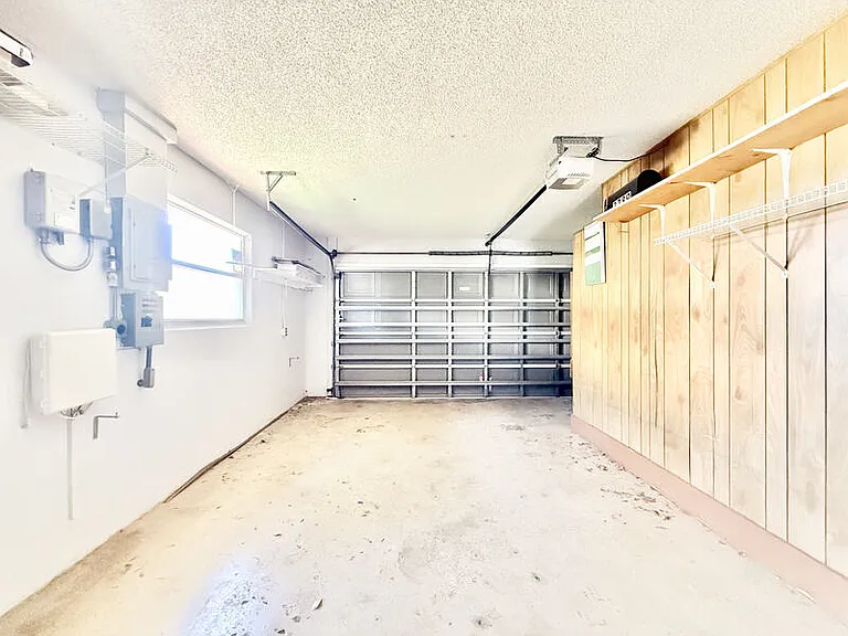 3777 Gatewood Dr — Photo 42