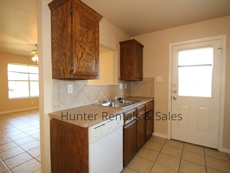 1502A Golden Eagle Ct — Photo 11