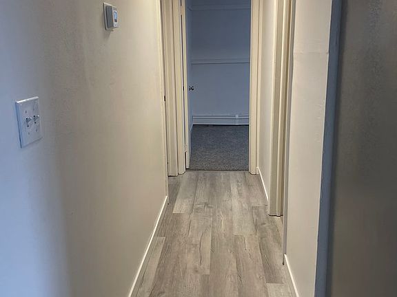 5th image of 1418 13th Ave S Unit 4