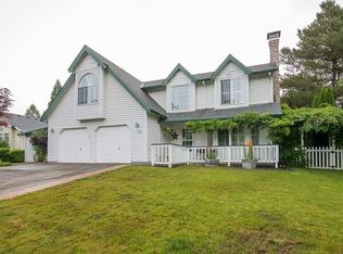 1810 NE Estate Dr, Hillsboro, OR 97124