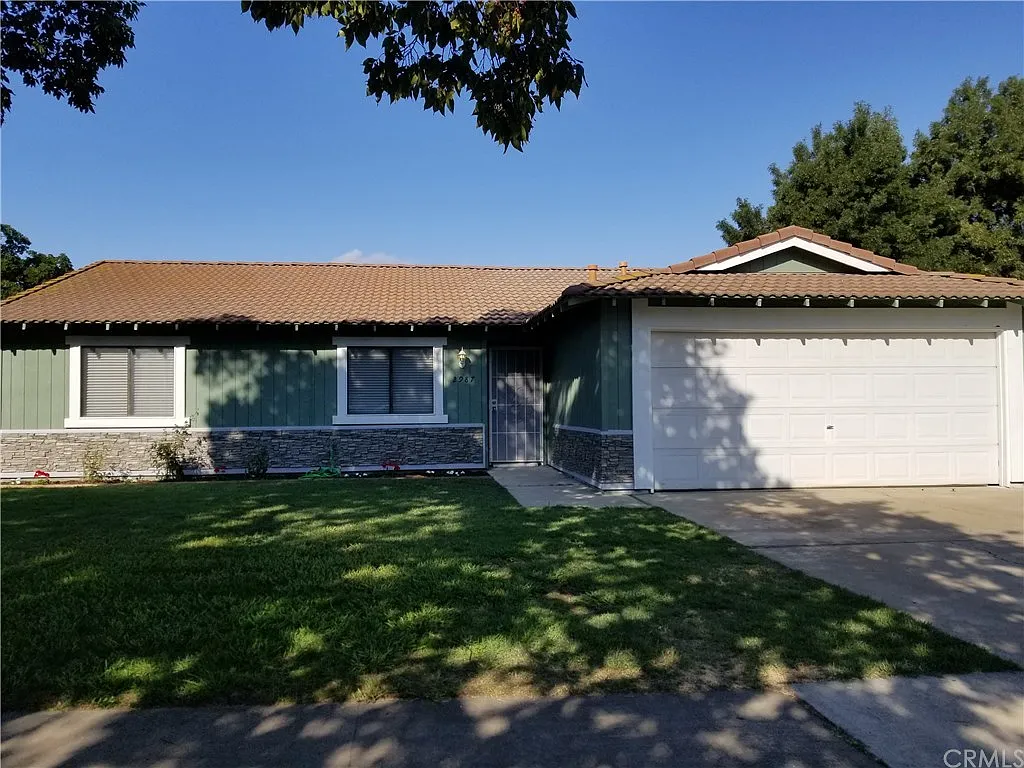 2987 Tahoe Dr photo 1