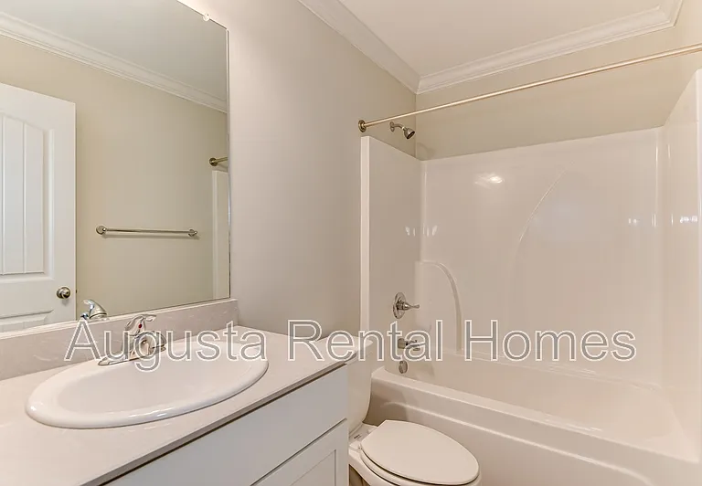 907 Linsmore Ave — Photo 37