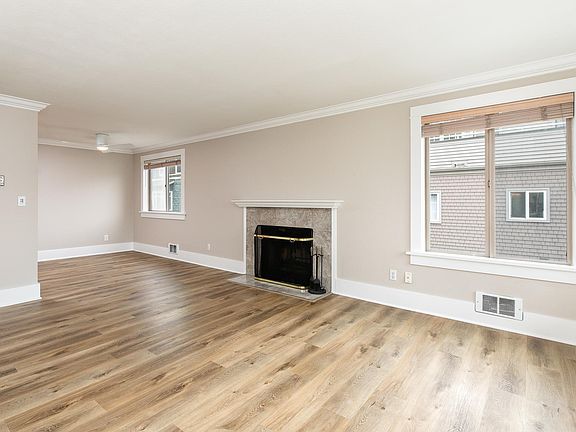 4th image of 810 Taylor Ave N APT 126