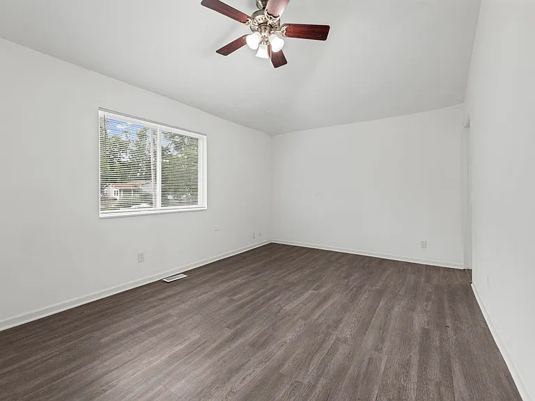 6777 Dandison Blvd — Photo 19