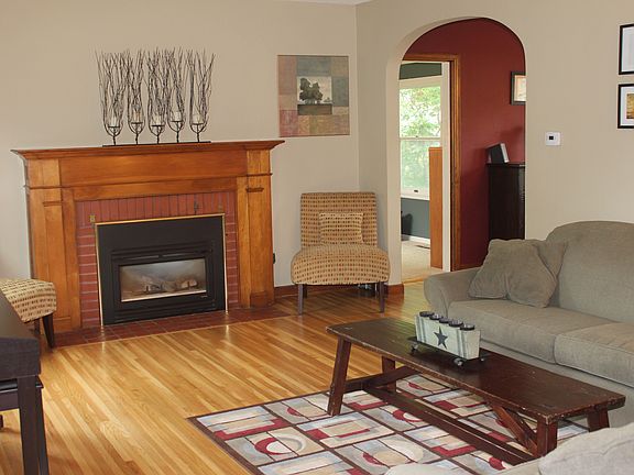 Newly refinished hard floors