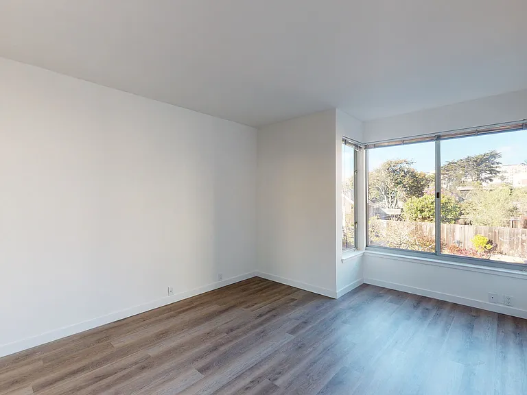 6720 Fulton St — Photo 18