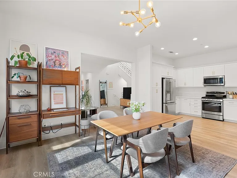 710 W Tribella Ct — Photo 12