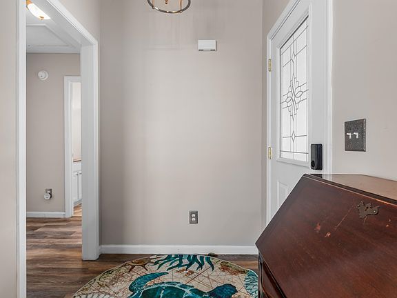 4th image of 6479 Royal Pine Dr.