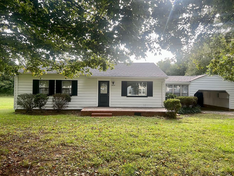 1st image of 1027 Woody Dr