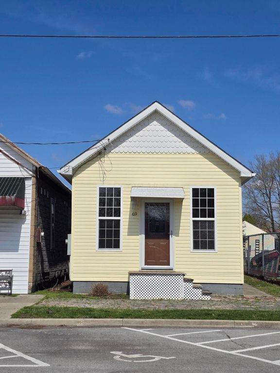 Real estate listing image