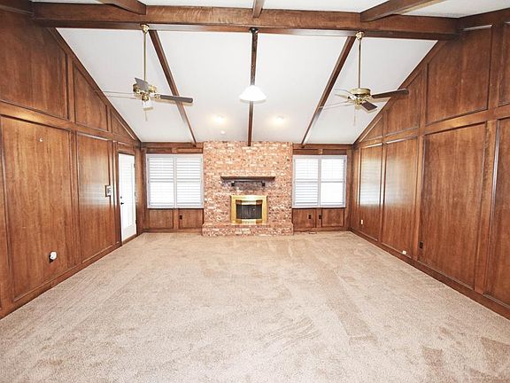 5th image of 22 Brittany Ln