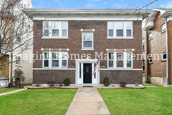 4258 McPherson Ave #3C