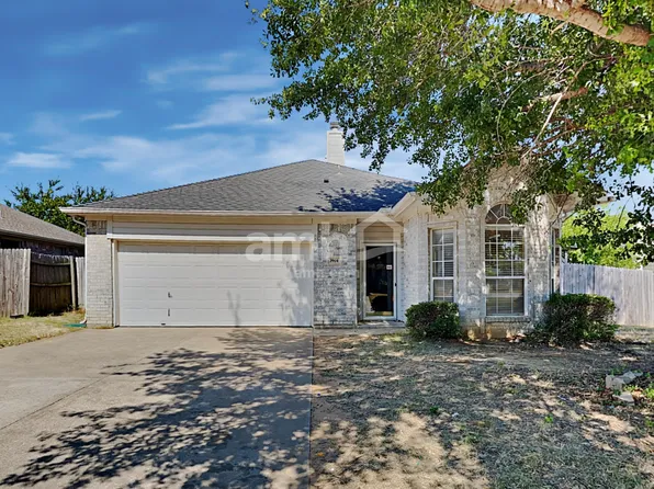 3904 Parkhaven Dr, Denton, TX 76210