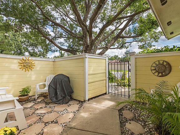 4th image of 762 Ashley Ln