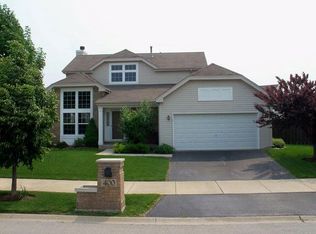 400 Ogden Falls Blvd, Oswego, IL 60543