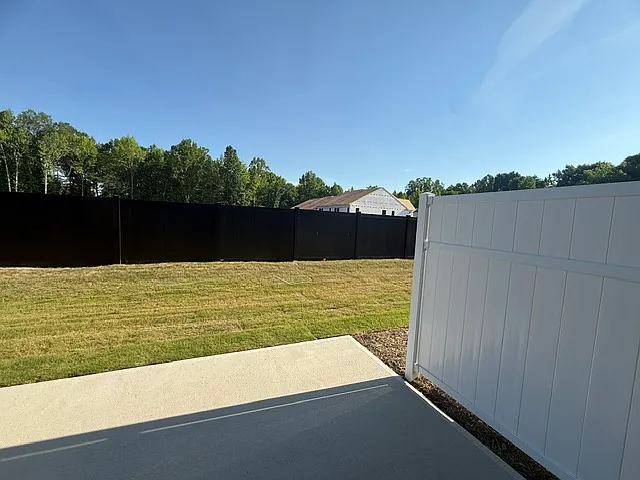 3809 Biddle St — Photo 12