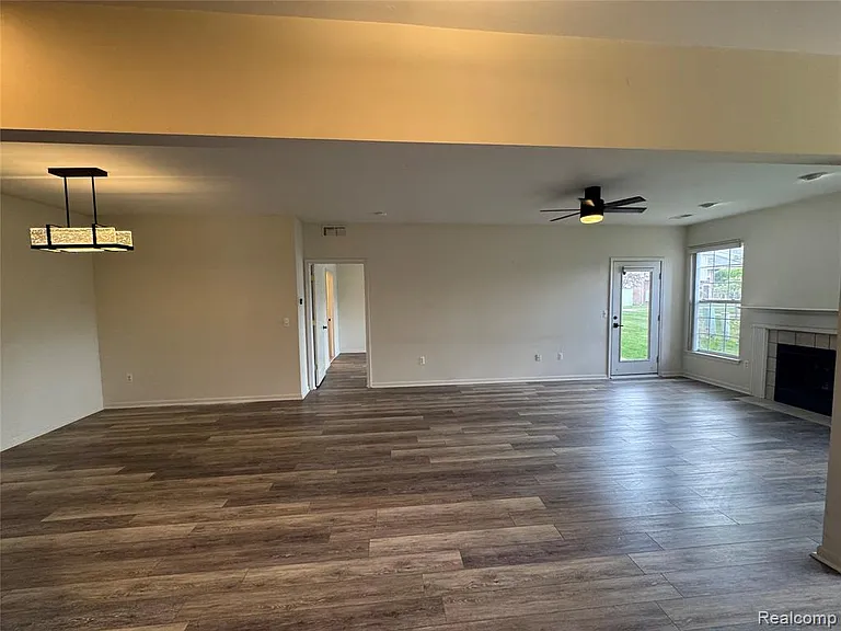 15441 Yale Dr — Photo 4