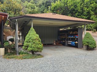 24433 Palomares Rd, Castro Valley, CA 94552