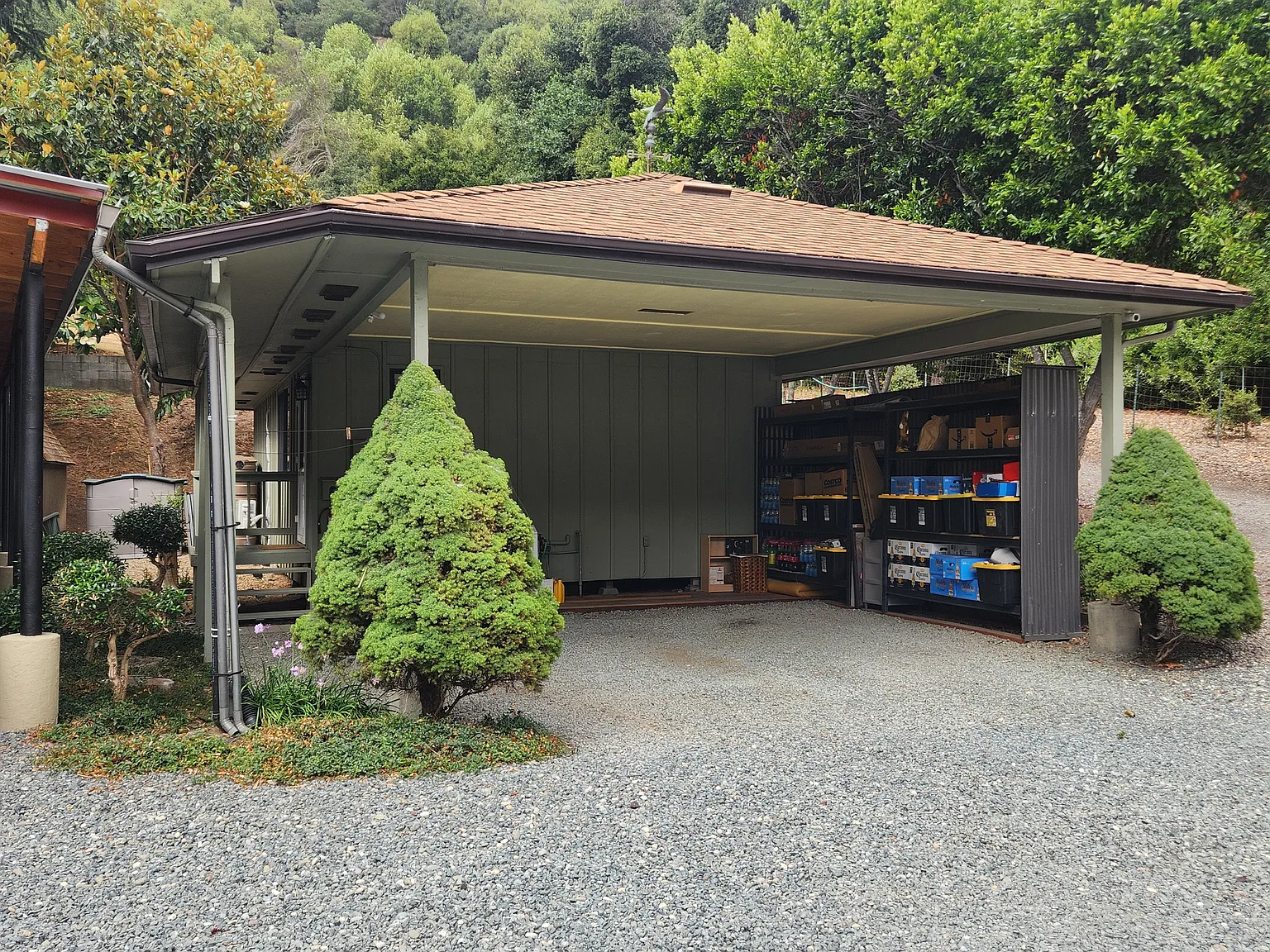 24433 Palomares Rd photo 1