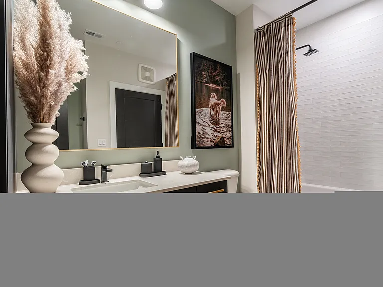 A10 Bathroom with Linen Cabinet