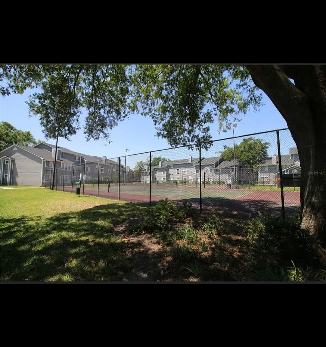2 bed, 992 sqft, $1,750 — Photo 4