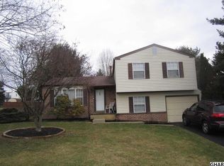 303 Sweetbriar Dr, Harrisburg, PA 17111
