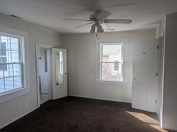 5th image of 327 Lynch St
