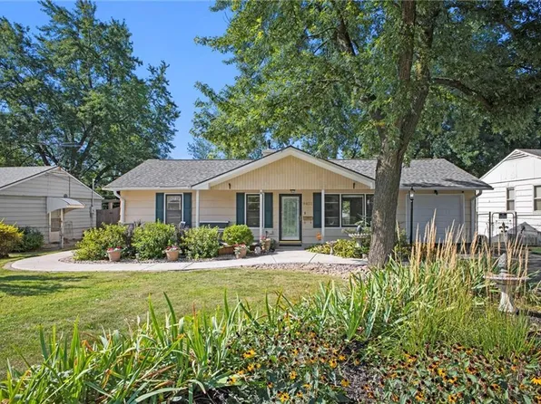 8403 E 110th Ter, Kansas City, MO 64134