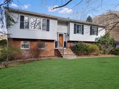 14 Ashley Lane, Cold spring, NY, 10516