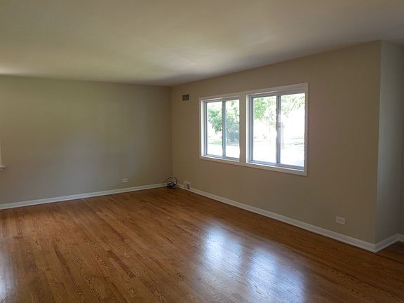 2nd image of 505 S Edgewood Ave
