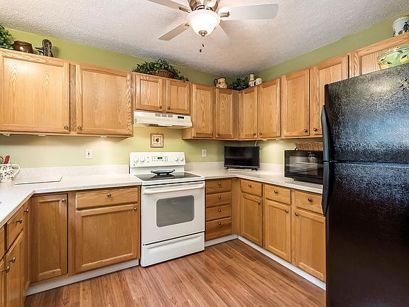 4th image of 7936 Cullom Ct