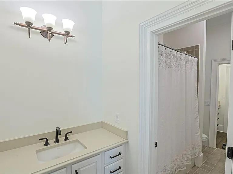 1294 Lenox Park Blvd — Photo 55